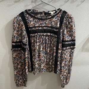NWT AMERICAN XS AMERICAN EAGLE BLOUSE